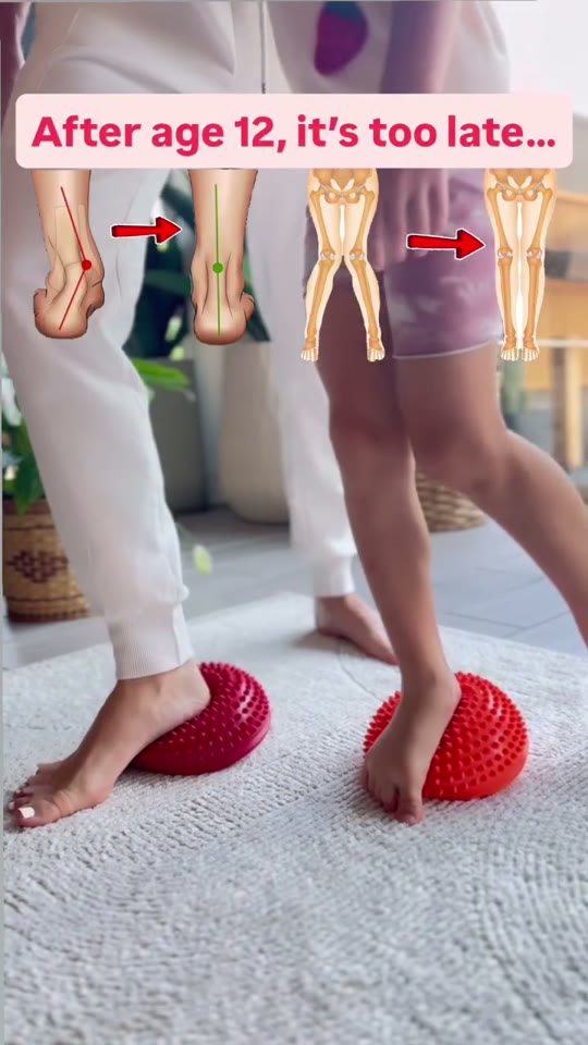 Foot on a textured dome: screenshot from the supplied demonstration at 0:01