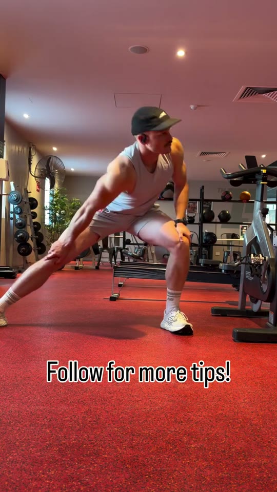 Side lunge in the closing shot: screenshot from the supplied demonstration at 0:36